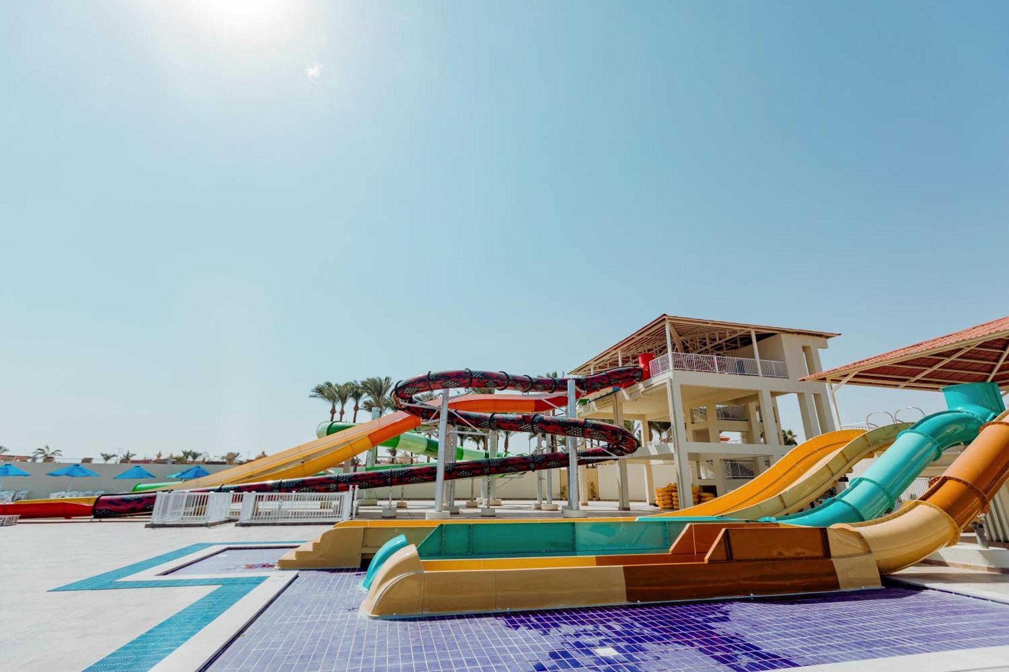 Pickalbatros Dana Beach Resort - Aqua Park Hurghada Exterior photo Aqua Park